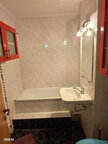 Apartament cu 2 camere decomandat în Găvana
