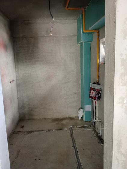 Spațiu comercial, de 119 mp, în Florești