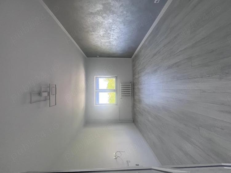 Garsonieră decomandată în CET