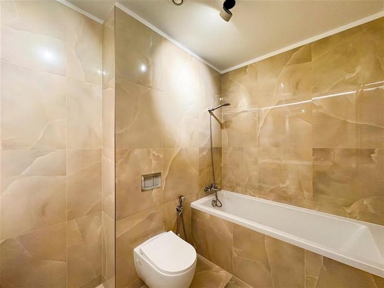 Apartament cu 3 camere decomandat, mobilat în Floreasca