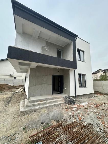 Casă individuală cu 5 camere cu Canalizare în Bragadiru