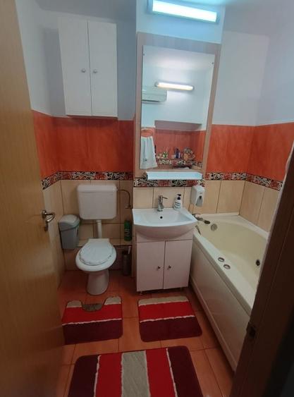 Apartament cu 2 camere decomandat în Dacia