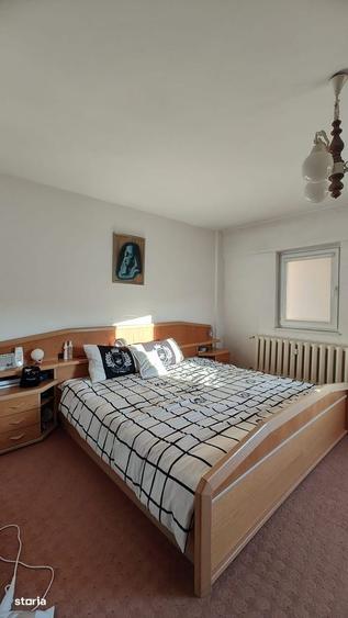 Apartament cu 4 camere în Central