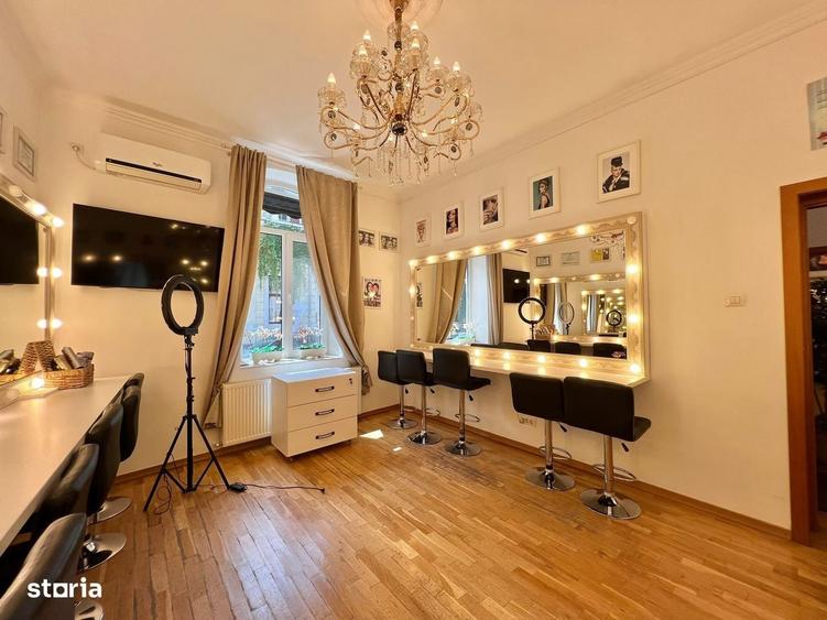 Apartament cu 4 camere în Romană