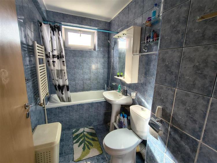 Apartament 2 camere balcon zona Cedonia - 4