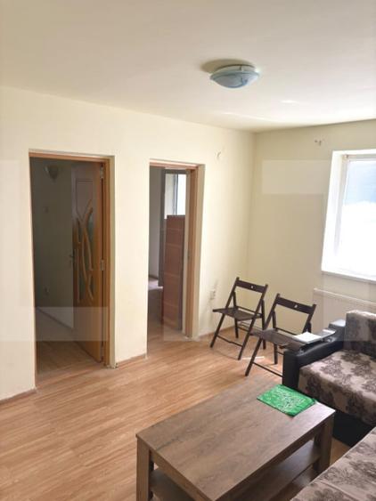 Apartament cu 3 camere semidecomandat în Central