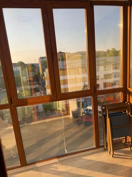 Apartament cu 2 camere decomandat în Caracal