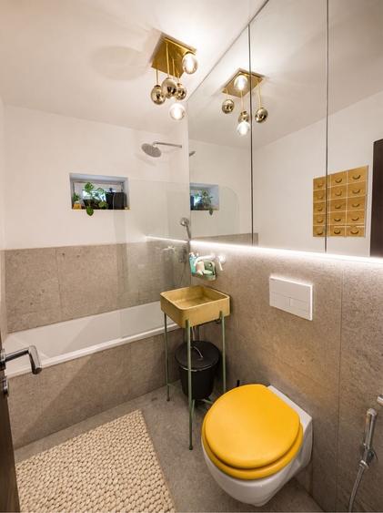 Apartament cu 3 camere decomandat în Giurgiului
