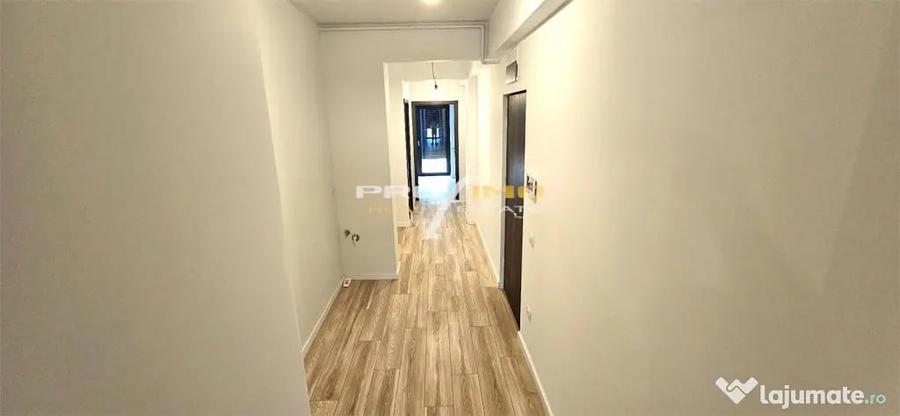 Apartament cu 3 camere decomandat în Mamaia
