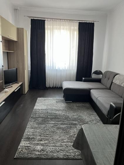 Garsonieră decomandată în Exterior Vest