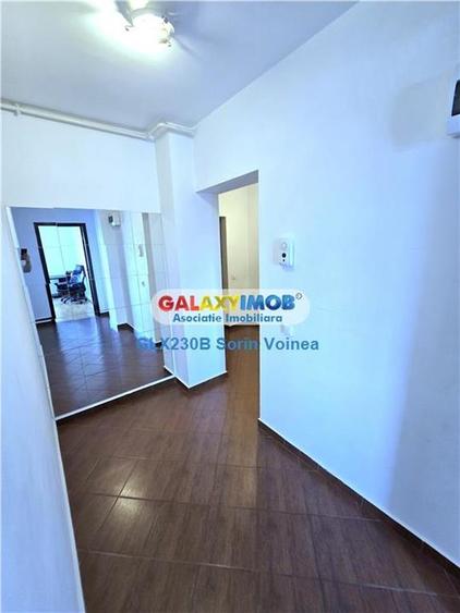 Apartament cu 3 camere decomandat, mobilat în Titan