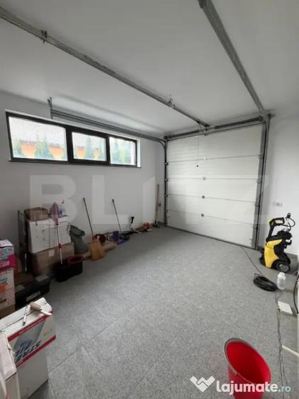 Vila de lux , 272 mp construiti , 800 mp teren , zona rezide - 14