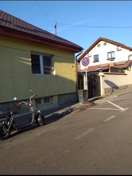 Casă cu 4 camere în Lazaret