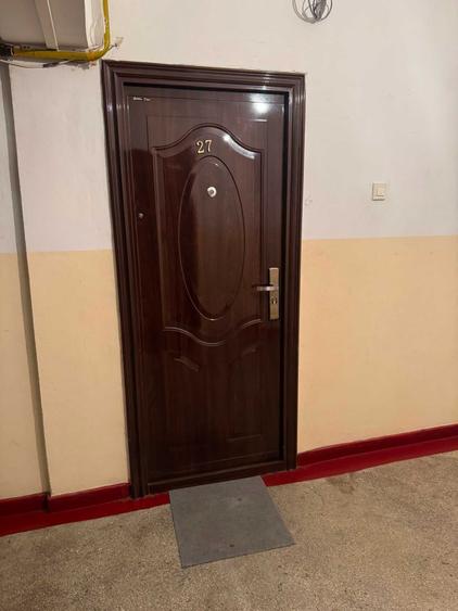 Apartament cu 2 camere decomandat în Micro 21