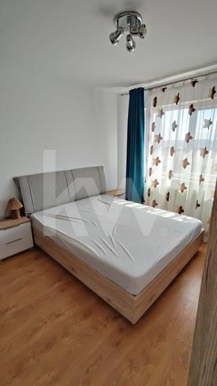 Apartament cu 3 camere decomandat, mobilat în Vasile Aaron