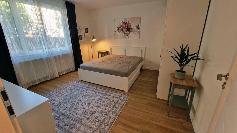 Apartament cu 2 camere decomandat în Plopilor