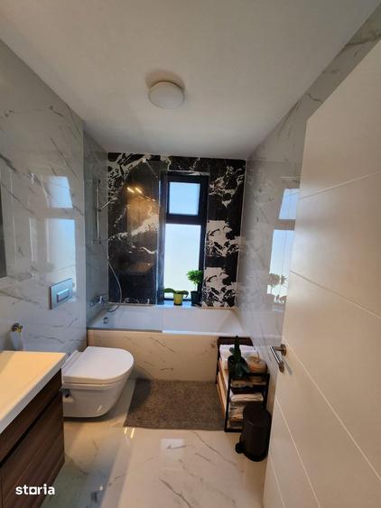 Apartament cu 3 camere în Dămăroaia