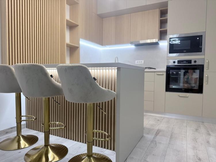 Apartament cu 2 camere decomandat în Exterior Vest