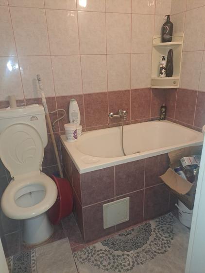 Garsonieră decomandată în Rogerius