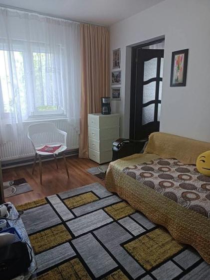 Apartament cu 2 camere nedecomandat în Central