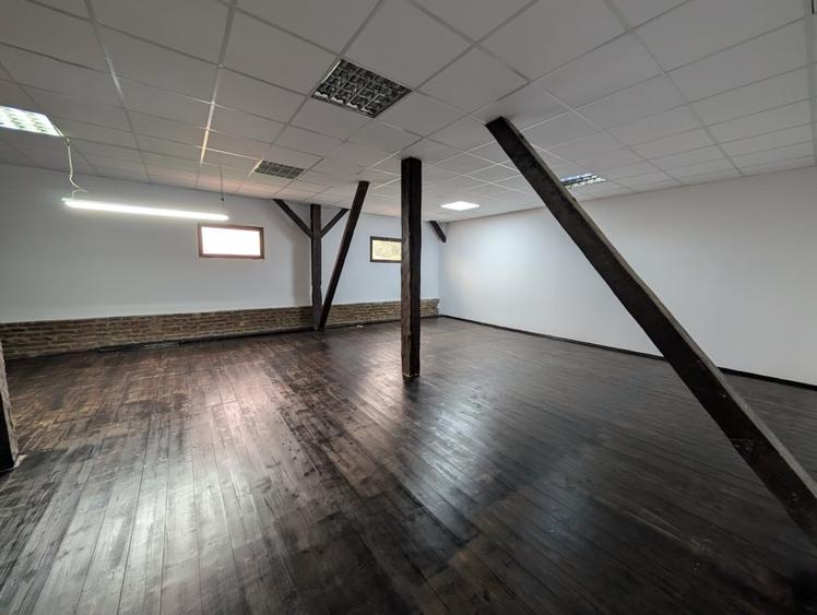 Spațiu comercial, de 32 mp, în Nord