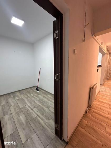 Spațiu comercial, de 50 mp, în Central