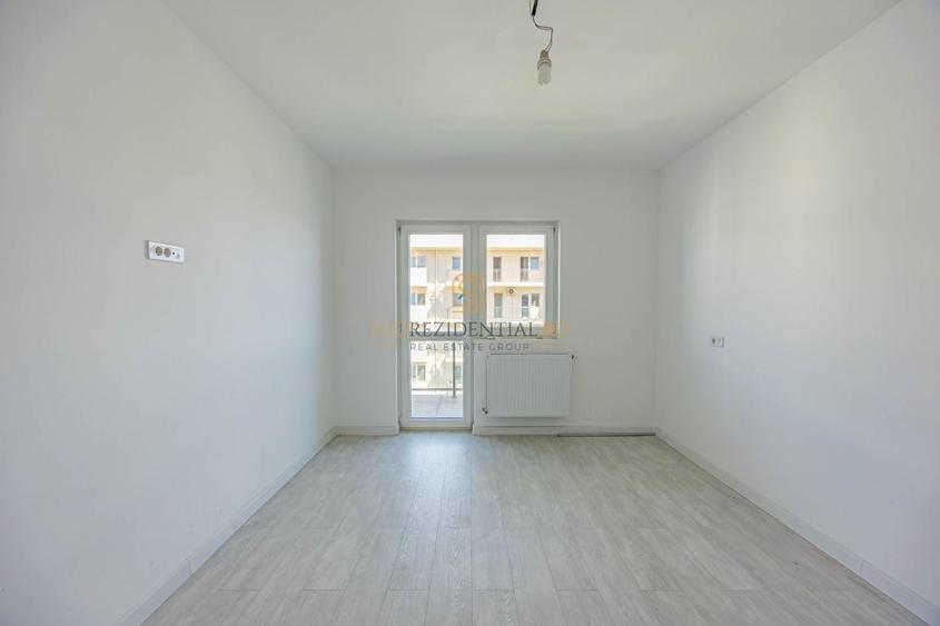 Apartament cu 3 camere decomandat, mobilat în Metalurgiei