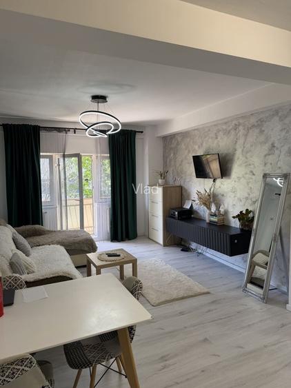Inchiriez apartament 2 camere/ 60 mp2/ Militari Residence/ Direct proprietar