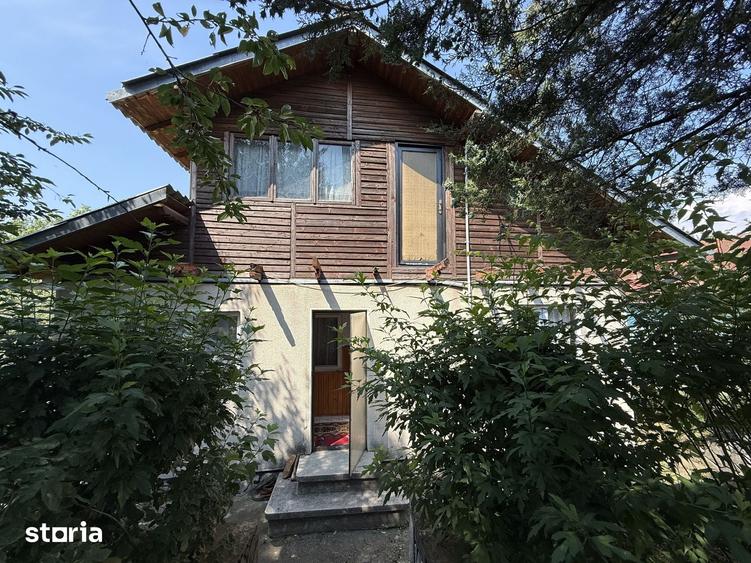 Casă cu 3 camere cu Teren 476 Mp în Vistieru