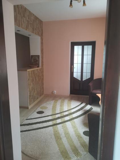 Casă cu 4 camere în Drumul Carului