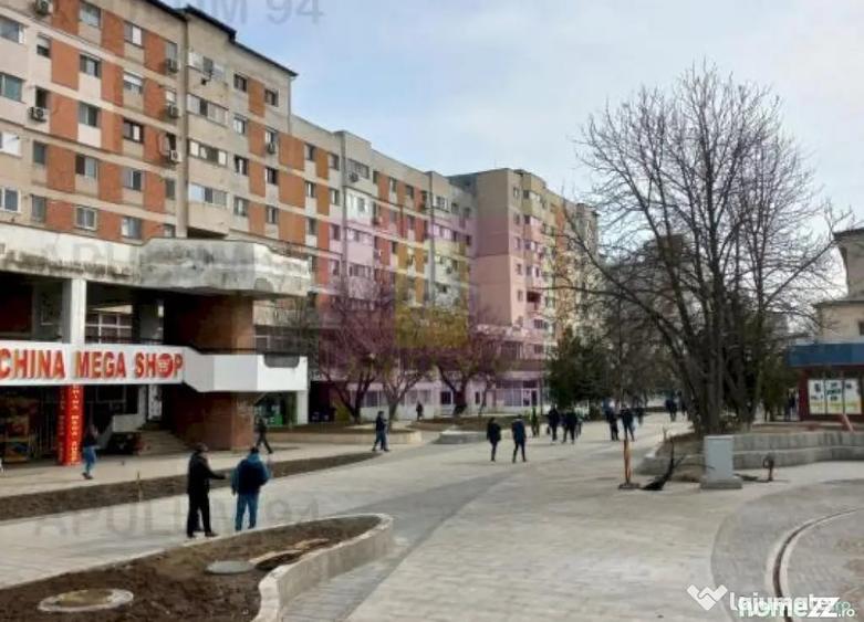 Spațiu comercial, de 163 mp, în Central