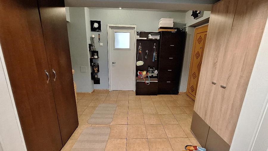 Apartament cu 2 camere decomandat în Ultracentral