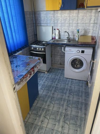 Garsonieră decomandată în Exterior Vest