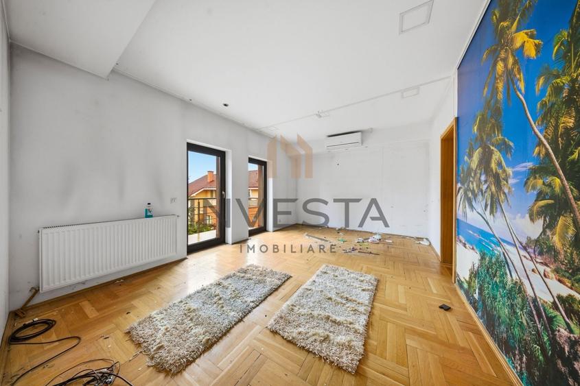 Casă individuală cu 6 camere cu Piscina în Europa
