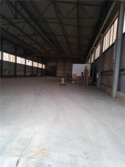 Spațiu industrial, de 1,300 mp, în Cristești