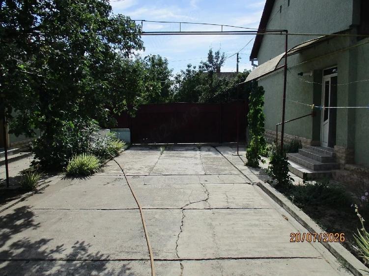 Casă cu 3 camere cu Teren 2910 Mp în Nădab