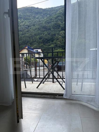 Casă cu 5 camere cu Teren 192 Mp în Central