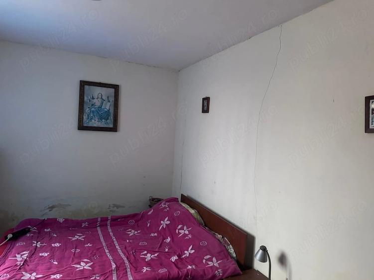 Casă cu 3 camere cu Teren 1500 Mp în Ulmu