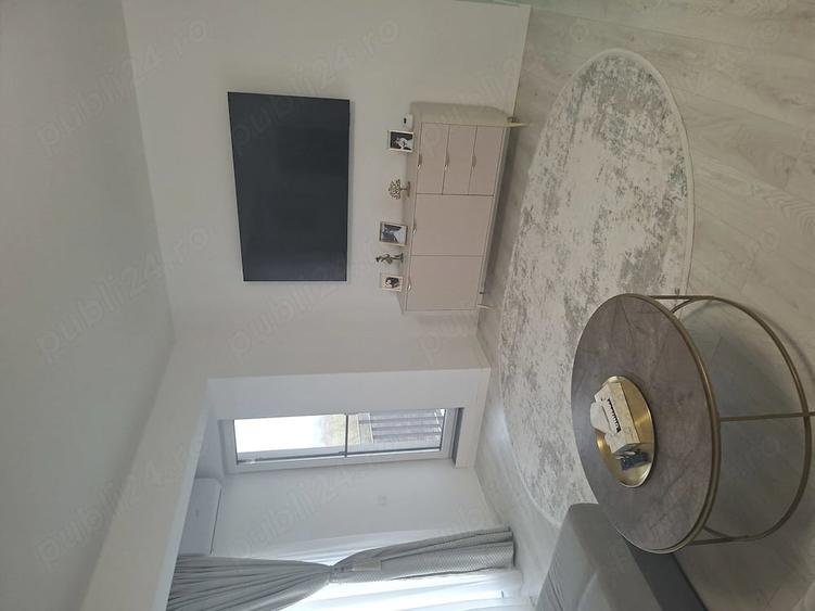 Apartament cu 2 camere semidecomandat în Tunari