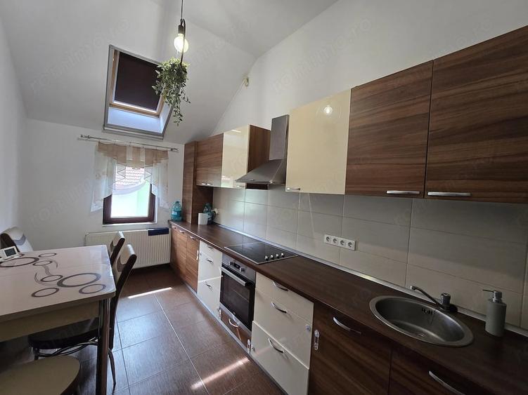 Apartament cu 2 camere semidecomandat în Dumbrăvița