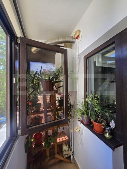 Apartament cu 3 camere decomandat în Micro 5