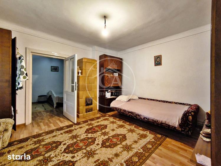 Casă cu 7 camere cu Teren 552 Mp în Sânmartin