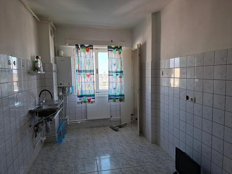 Apartament cu 3 camere în Ultracentral