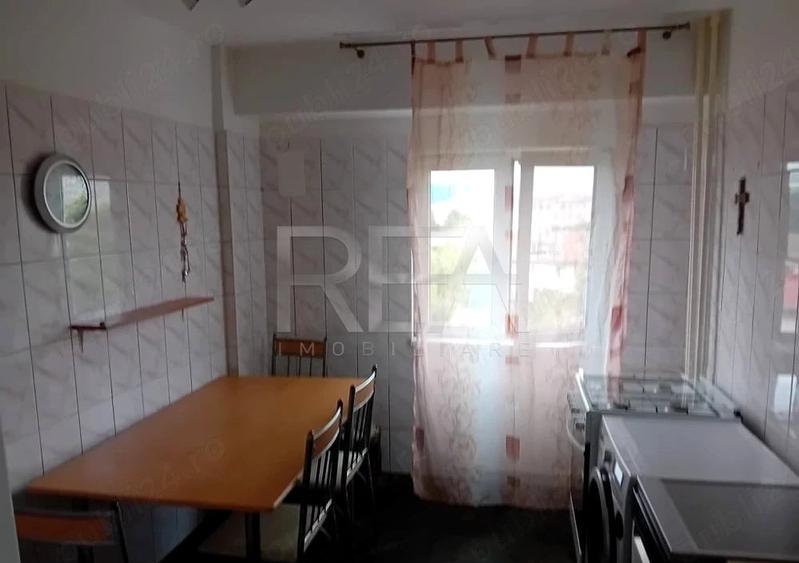 Apartament cu 2 camere decomandat, mobilat în Sebastian