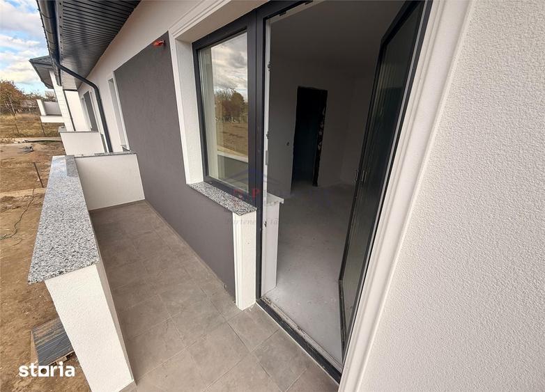 Casă cu 4 camere cu Teren 260 Mp în Ipotești