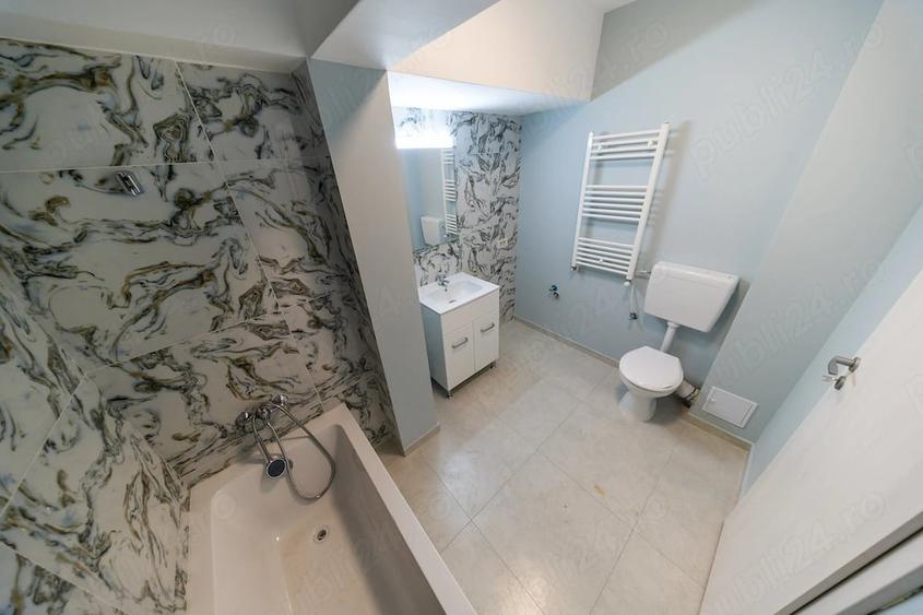 Apartament cu 2 camere decomandat în 1 Decembrie