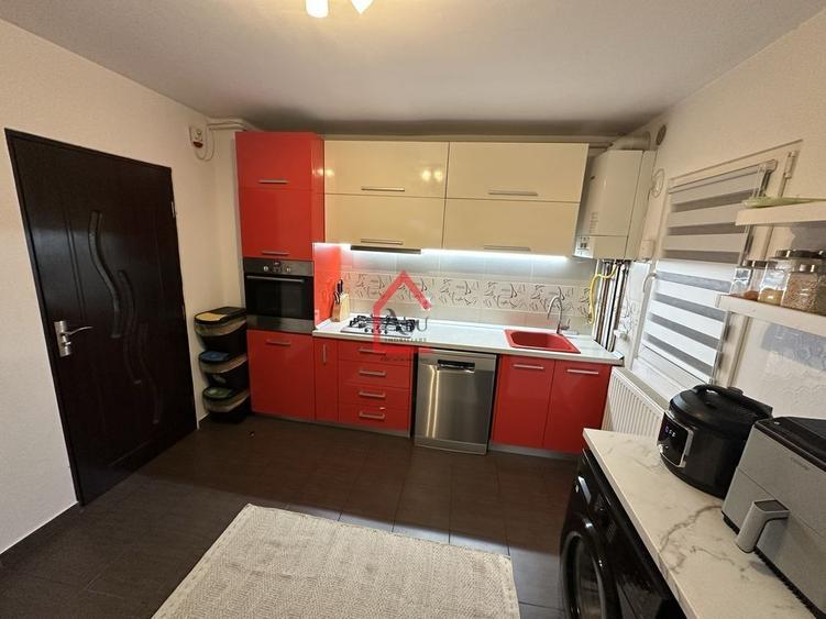Apartament cu 2 camere decomandat, mobilat în Cug