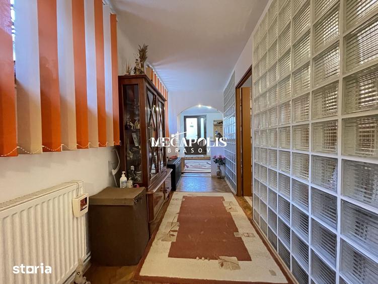 Apartament cu 2 camere în Schei