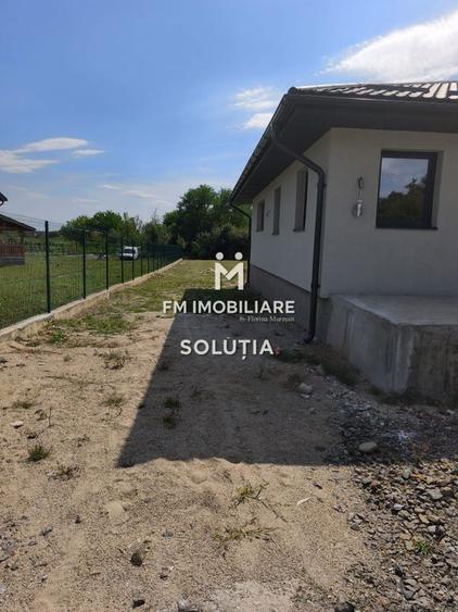 Casă cu 3 camere cu Teren 12 Mp în Tăuții-Măgherăuș