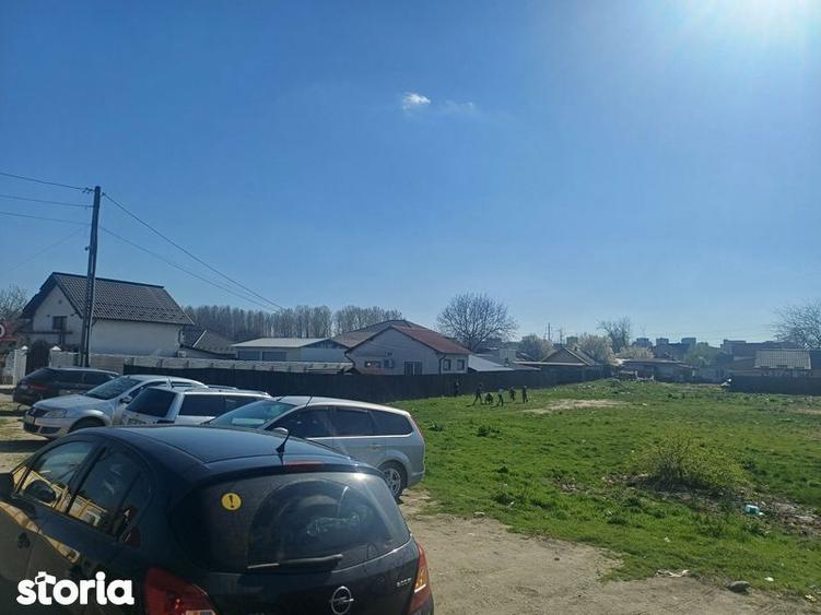 Teren de 1470 mp, în Exercițiu